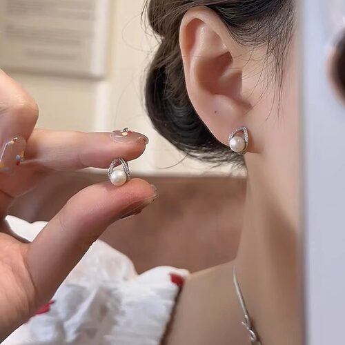 s925银针镶钻水滴珠珠耳扣轻奢小众高级感时尚气质百搭精致耳环女 - 图2