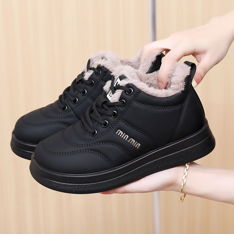 2025冬季新款老北京棉鞋女加绒加厚雪地靴防风防寒一脚蹬妈妈棉鞋,淘宝优惠券,粉丝福利购,淘宝优惠卷