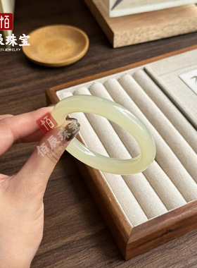 青白玉手镯阿富汗圆条女款玉石镯子玉石手镯手环供货