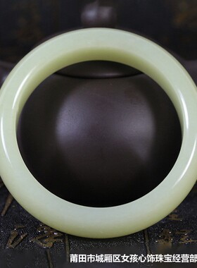 天然新疆和田玉手镯青白玉手镯女正圈玉石天然青白玉手镯旺夫镯子