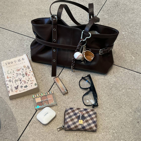 Light luxury niche high-end bucket bag commuter armpit bag
