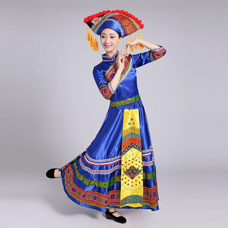 新款广西壮族舞蹈演出服装男女成人 哈衣部落民族服装/舞台装