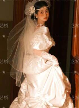 影楼主题法式复古婚纱喜嫁港风怀旧拍照宫廷礼服个人写真摄影服装