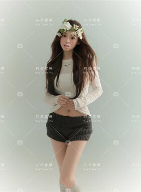 2026影楼新款韩杂个人氛围感纯欲少女慵懒风肖像艺术照写真服装