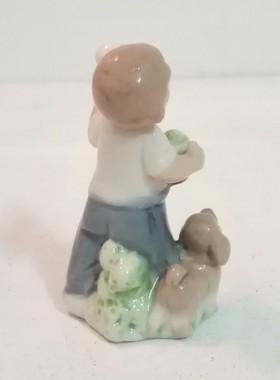 外贸出口原单尾货 人工手绘 男孩与小狗 陶瓷摆件 创意礼品工艺品
