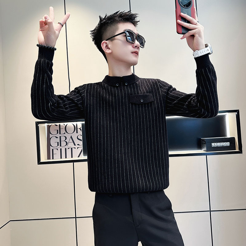  怪咖名伶针织衫/毛衣