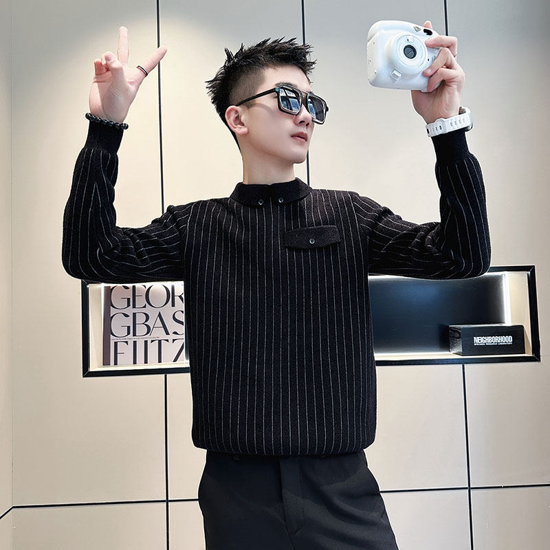  怪咖名伶针织衫/毛衣