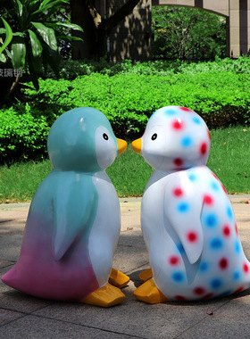 户外玻璃钢仿真动物雕塑企鹅摆件冰室商场海洋馆喷泉水池景观装饰