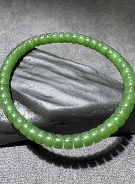 惊呆方言和田玉老坑俄罗斯阳绿碧玉油润细腻6mm极限弧药片手串S6