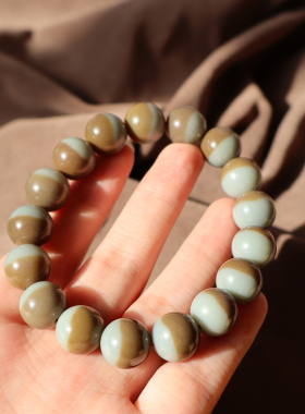 放巨漏方言和田玉新疆且末料雾霾蓝带糖聚宝盆12mm圆珠手链手串A2