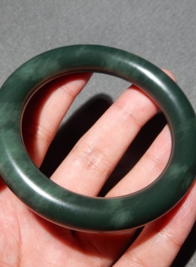 方言和田玉青籽高油润手镯57mm