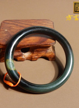 新疆塔县青玉意境手镯卡58mm圆镯