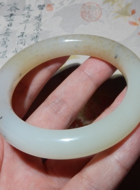 方言且末糖白玉高油润手镯套装