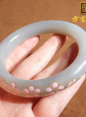 震惊方言和田玉青海料冰肉底烟紫景泰蓝工艺桃花粉描金57mm手镯A2