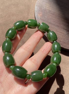 俄罗斯绿色名品阳绿碧玉13mm手串