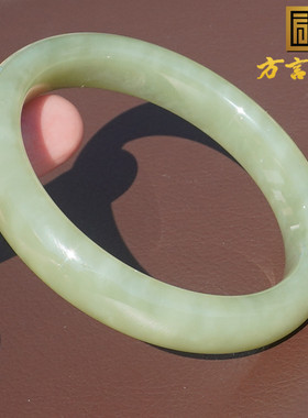 新疆且末料油润高脂青黄口料手镯