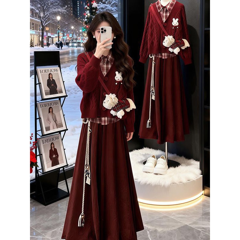 冬季新款时尚气质针织毛衣开衫搭配格子衬衫女搭配红色高腰半身裙,淘宝优惠券,粉丝福利购,淘宝优惠卷