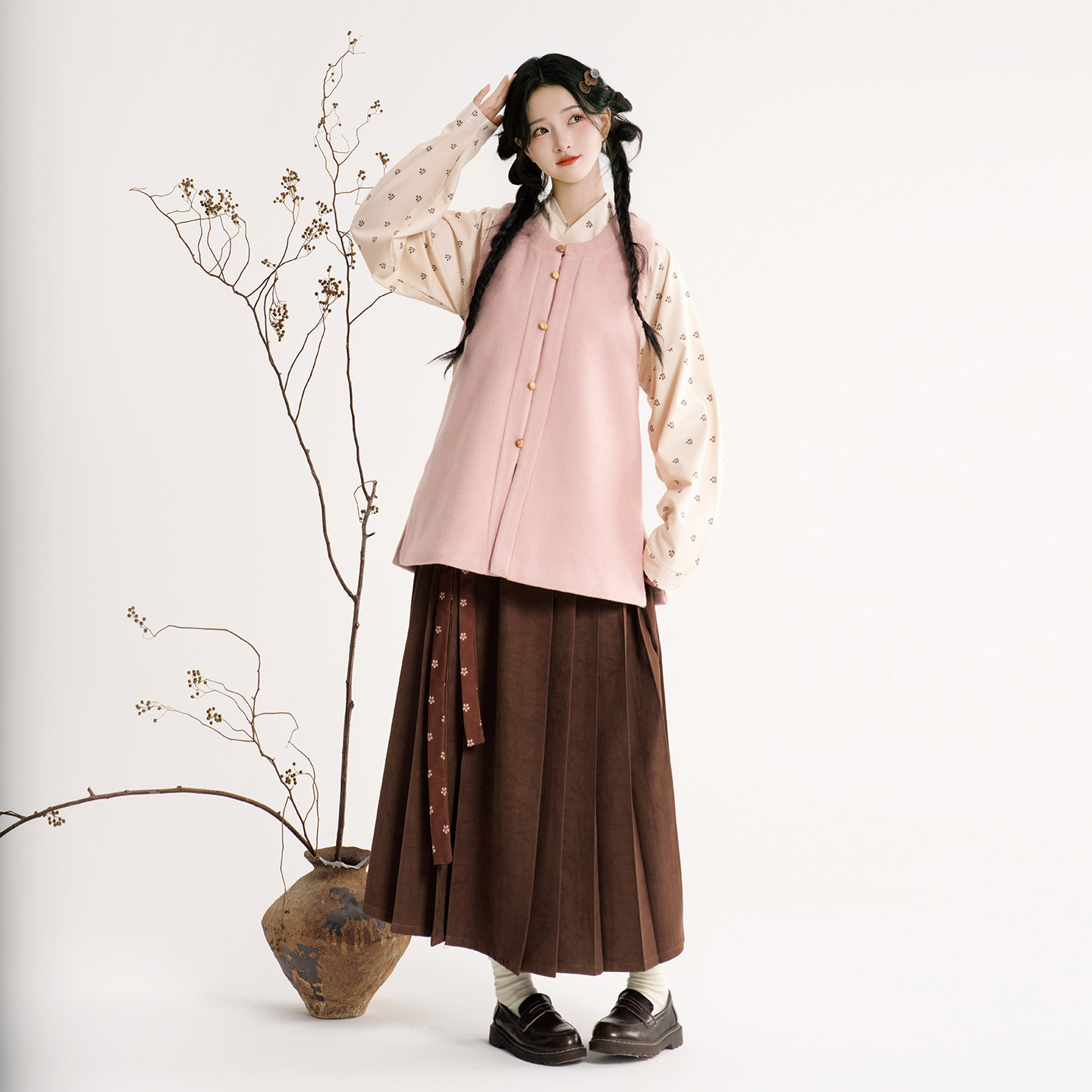 梦屿盛【团团】羊毛圆领比甲有口袋交领弓袋袖汉服日常通勤秋冬款,淘宝优惠券,粉丝福利购,淘宝优惠卷