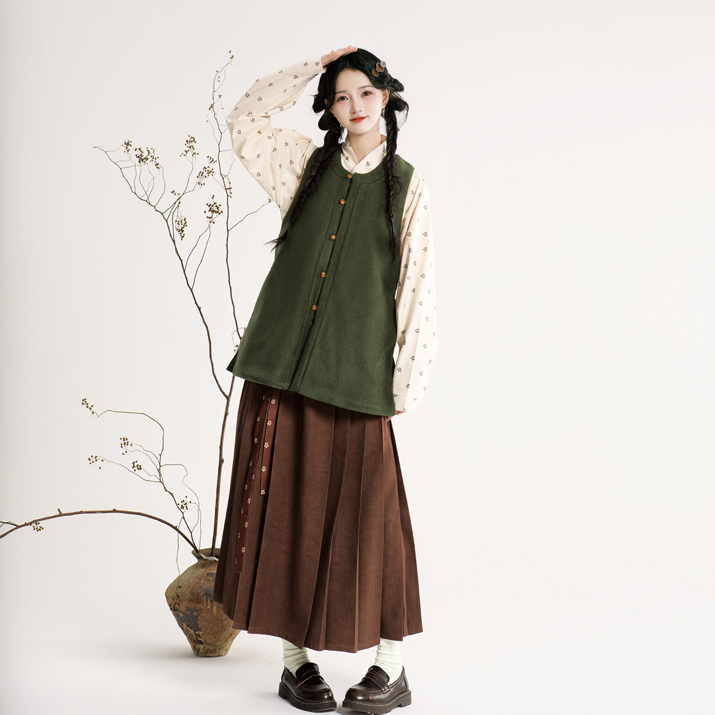梦屿盛【团团】羊毛圆领比甲有口袋交领弓袋袖汉服日常通勤秋冬款,淘宝优惠券,粉丝福利购,淘宝优惠卷