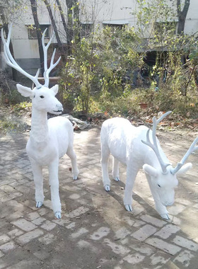 11仿真鹿摆件户外场景布置