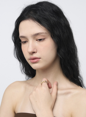 Blingkolio不另可 原创设计钩针小花双色戒指可爱甜美