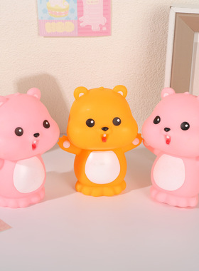 可爱海狸发光摆件卧室床头氛围小夜灯家居装饰卡通发光公仔摆件