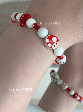 蘑菇出逃记｜原创小众设计可爱卡通马里奥米奇手套星星串珠手链