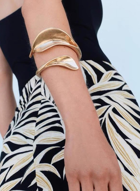 小众ZA夏季新品夸张欧美开口颈链