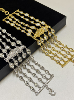 欧美重工复古轻奢多排链条闪钻嘴唇手链气质时尚精致高级感手饰女