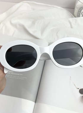 2022新款白色墨镜高级感ins显瘦小红书同款太阳镜防紫外线配近视