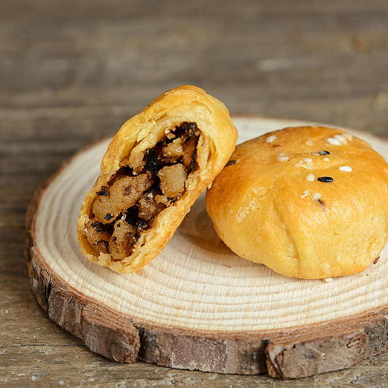 正宗缙云小酥饼金华烧饼梅干菜扣肉黄山网红美食浙江原味辣味袋装 - 图0