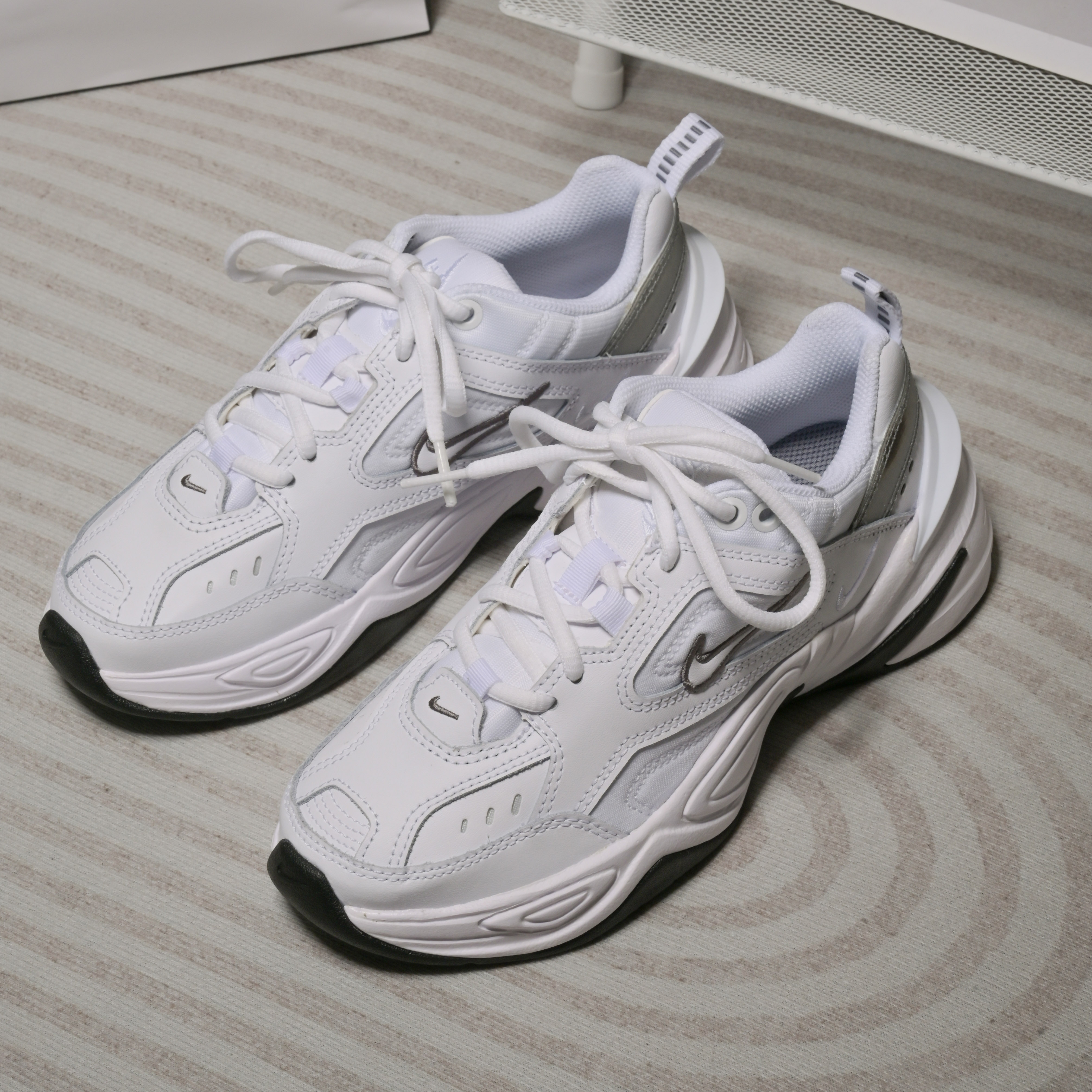 燃途体育 Nike/耐克 M2K Tekno 白银 经典复古老爹鞋 BQ3378-100 - 图1