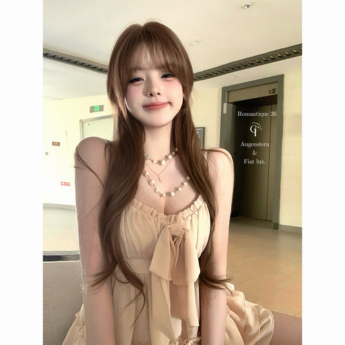 迟伞伞26/ss春樱旧约 橱窗粉vintage吊带蝴蝶结上衣花苞短裤套装 - 图0