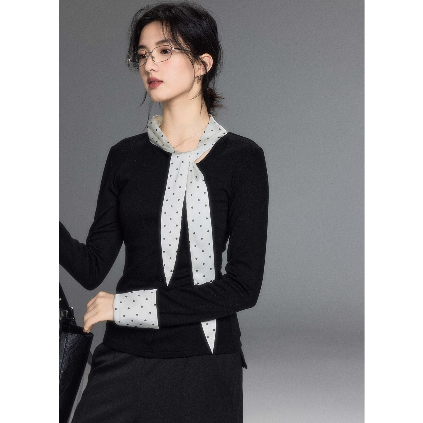 贰羊设计【瑰丽】法式气质波点系带拼针织假两件衬衫女通勤感上衣,淘宝优惠券,粉丝福利购,淘宝优惠卷