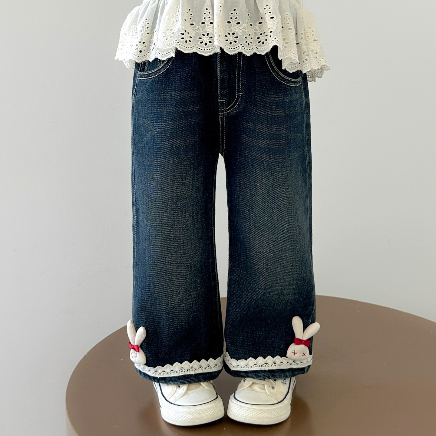 春装女童花边牛仔裤2026新款中小童宝宝宽松阔腿长裤百搭直筒裤子,淘宝优惠券,粉丝福利购,淘宝优惠卷