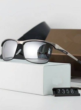 宝马4s店同款时尚偏光太阳镜新款时尚方框墨镜蛤蟆镜开车驾驶眼镜