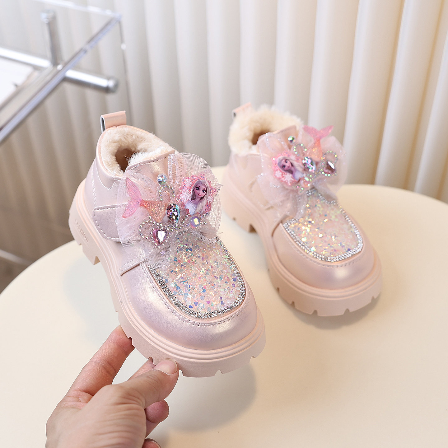儿童棉鞋轻软爱莎公主靴子加厚冬款女童水晶鞋2025新款小女孩短靴,淘宝优惠券,粉丝福利购,淘宝优惠卷