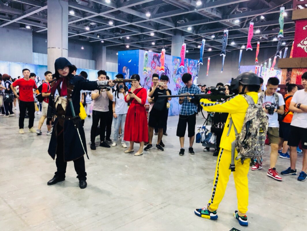 绝地求生‌飞行夹克绝地求生美团衣服大逃杀cos小黄人服装吃鸡同款黄色运动套装