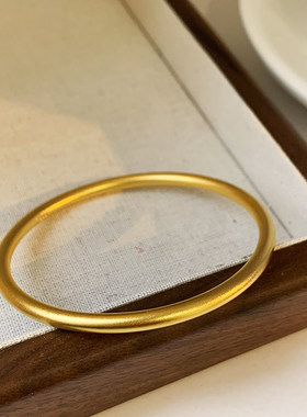 简约金色圆环手镯女小众高级感素圈手饰