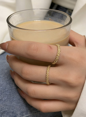 素圈戒指！高级感轻奢小众设计冷性风指环开口可调节2026年新款女