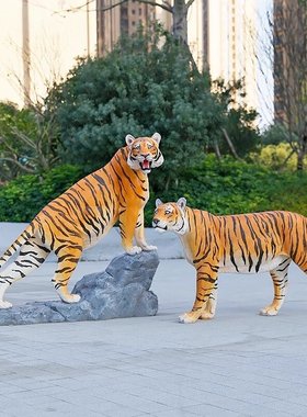 玻璃钢仿真东北虎发光动物雕塑