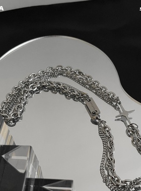 十字架轻奢小众拼接项链男潮嘻哈锁骨链简约百搭配卫衣服毛衣链子