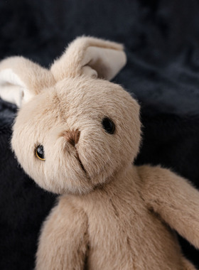 Dabron正版品牌原创设计送女朋友的礼物毛绒玩偶兔子拜恩可加logo