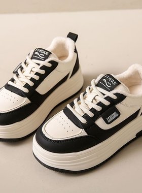 网红爆款加绒小白鞋女ins2025秋冬新款圆头百搭运动休闲棉鞋板鞋
