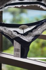 Трусы 洛迦外贸法国小香风红蓝优雅蕾丝边大码性感低腰女t裤t-back丁字