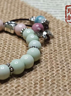 淡绿色中式小众设计森系女款手串