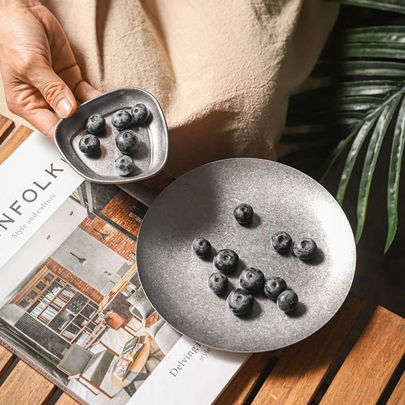 复古不锈钢餐盘甜品托盘点心圆盘浅盘牛排西餐餐盘户外零食高级感 - 图3