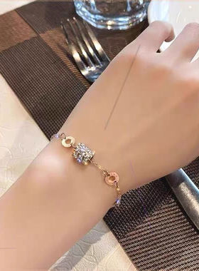 小众轻奢巨好看小蛮腰钛钢不掉色手链女款时尚叠戴手镯高级感设计