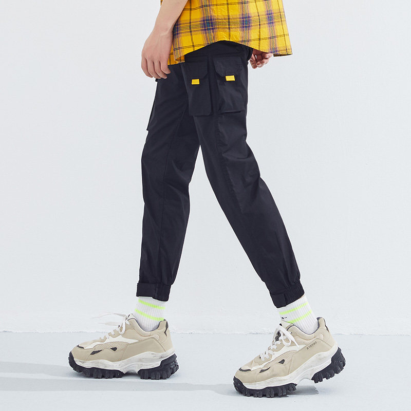  美特斯邦威华祥休闲裤