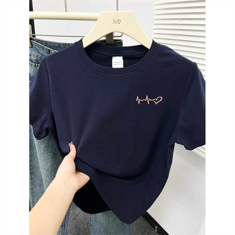 夏季新款韩系小众设计感时尚大码胖mm正肩短袖t恤女圆领别致上衣